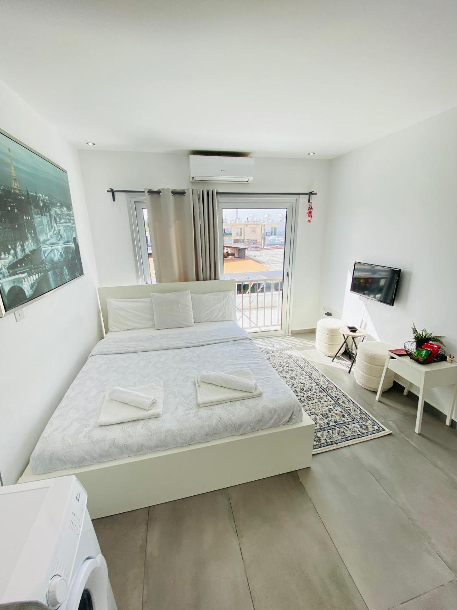 Papadavid Apartments Paphos Extérieur photo